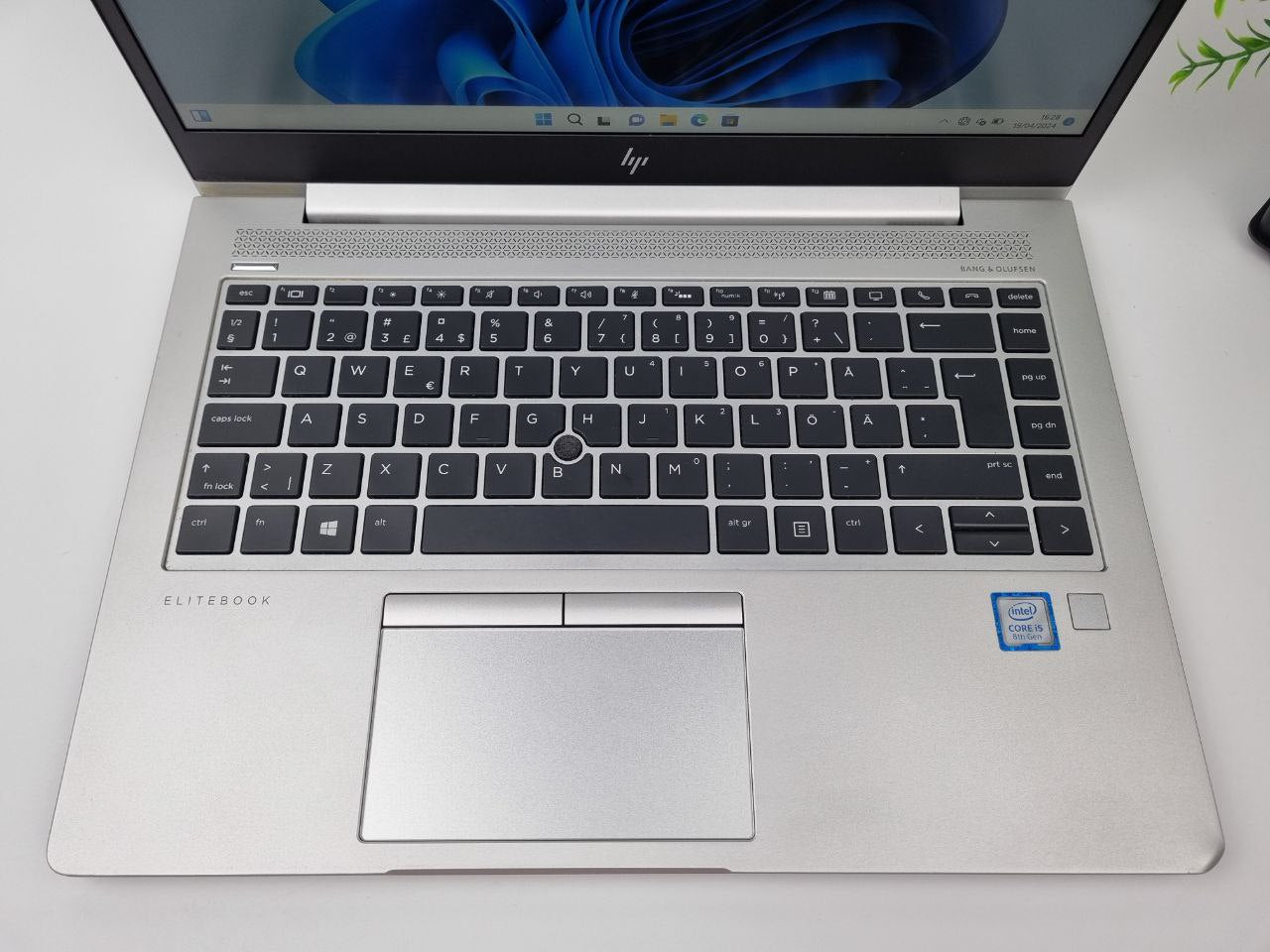 ✅HP ELITEBOOK 840 G6 14" i5-OTTAVA GEN 512GB SSD 16GB DI RAM ✅